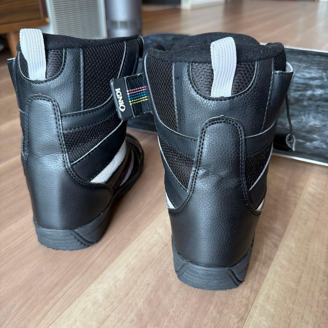IGNIO ミニチームロッカー 100 スノーボード　ブーツセッド