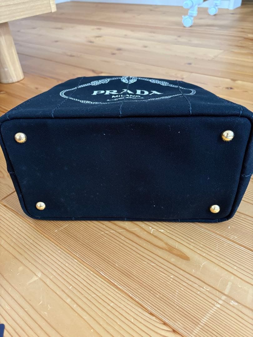 PRADA ブラック キャンバストートバッグ