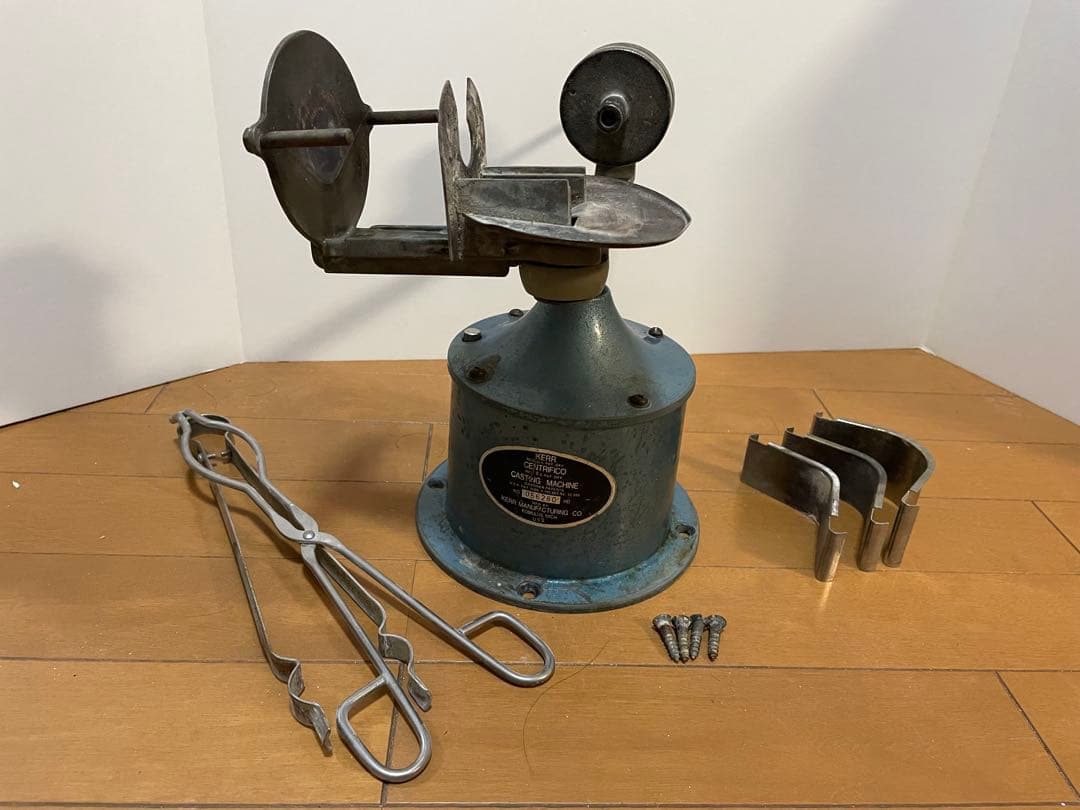 こ*じ様 遠心鋳造機　新品スプリング付き！　ルツボ　歯科技工　キャスティングマシ