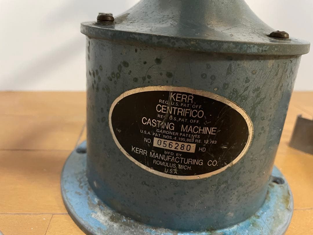 こ*じ様 遠心鋳造機　新品スプリング付き！　ルツボ　歯科技工　キャスティングマシ