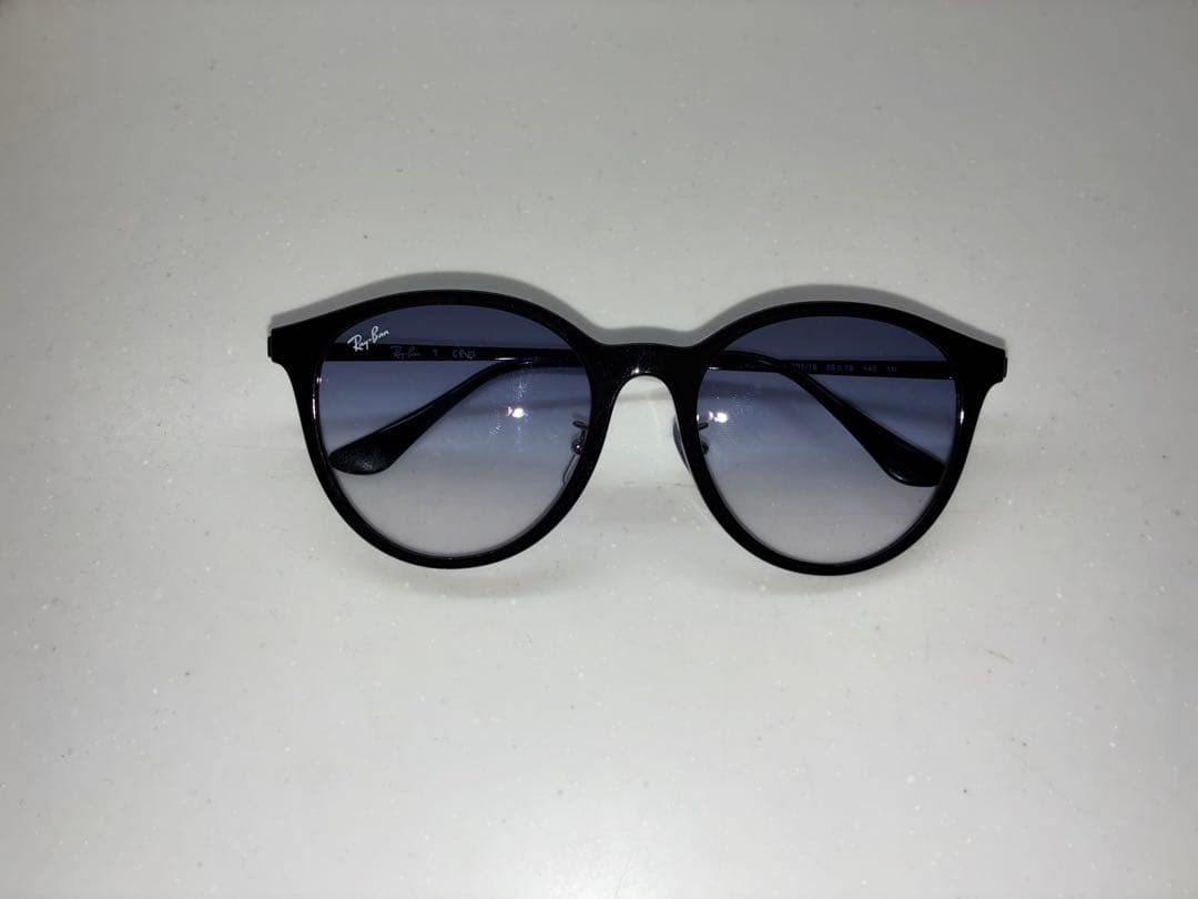 Ray-Ban RB 4334D サングラス　新品未使用