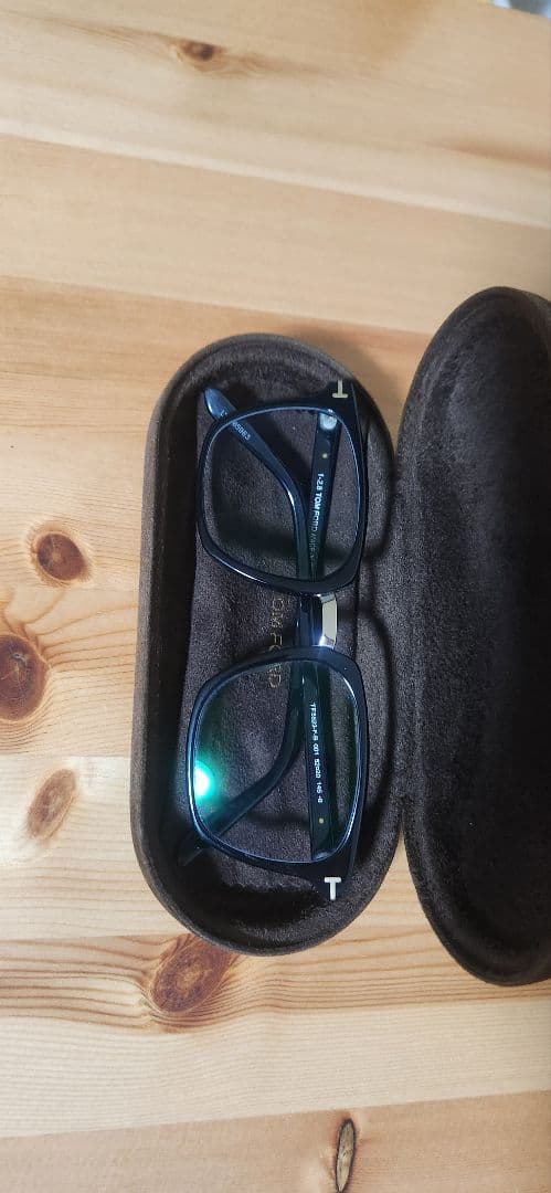 TOM FORD 　TF5523-F-B 001