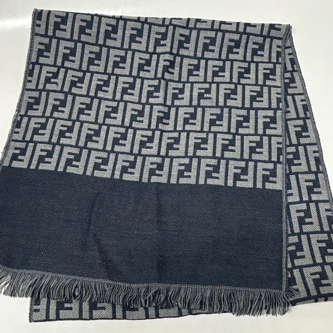 【FENDI】ズッカデザイン ウール素材 ストール マフラー