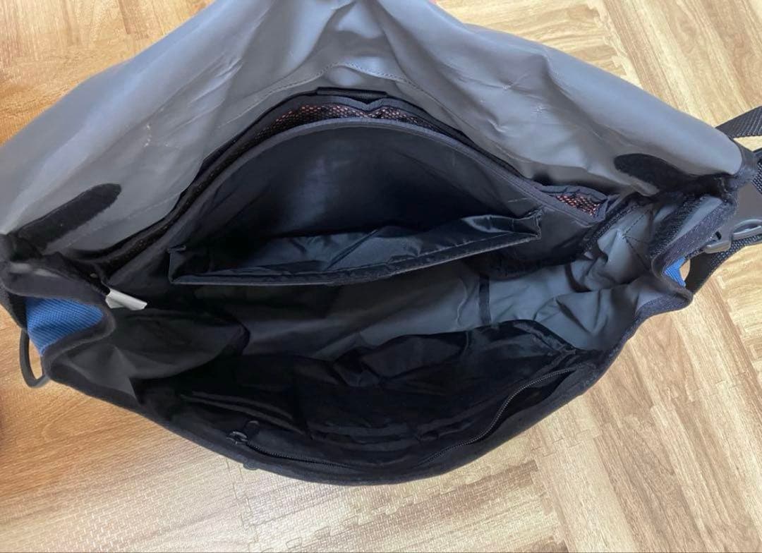 Timbuk2 メッセンジャーバッグ 青/黒 旧ロゴ