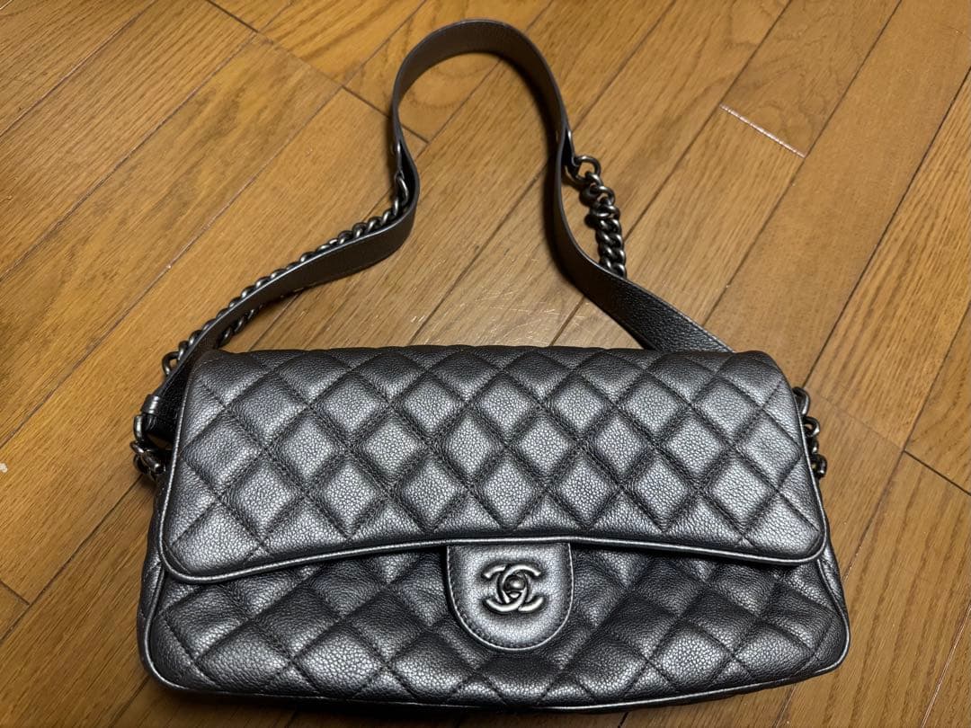 CHANEL デカマトラッセ（シルバー）