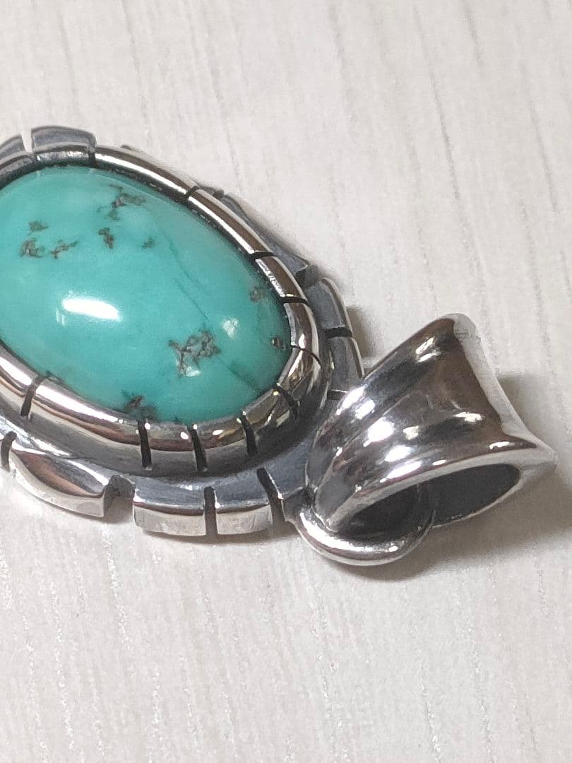 アリゾナモレンシ鉱山ターコイズシルバー925製ナバホスタイルペンダント