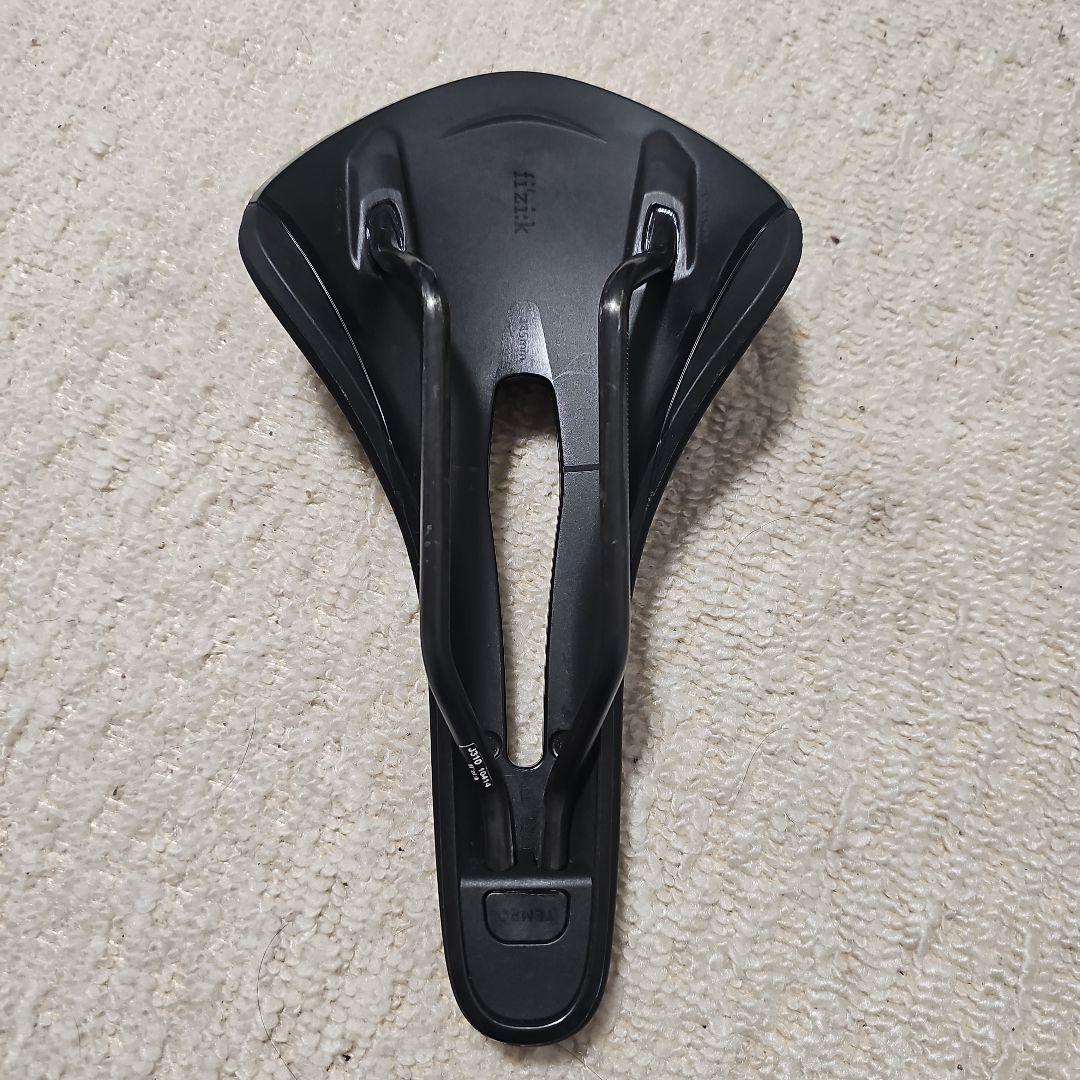 fizikフィジーク TEMPO ALIANTE R1カーボンレール 145mm