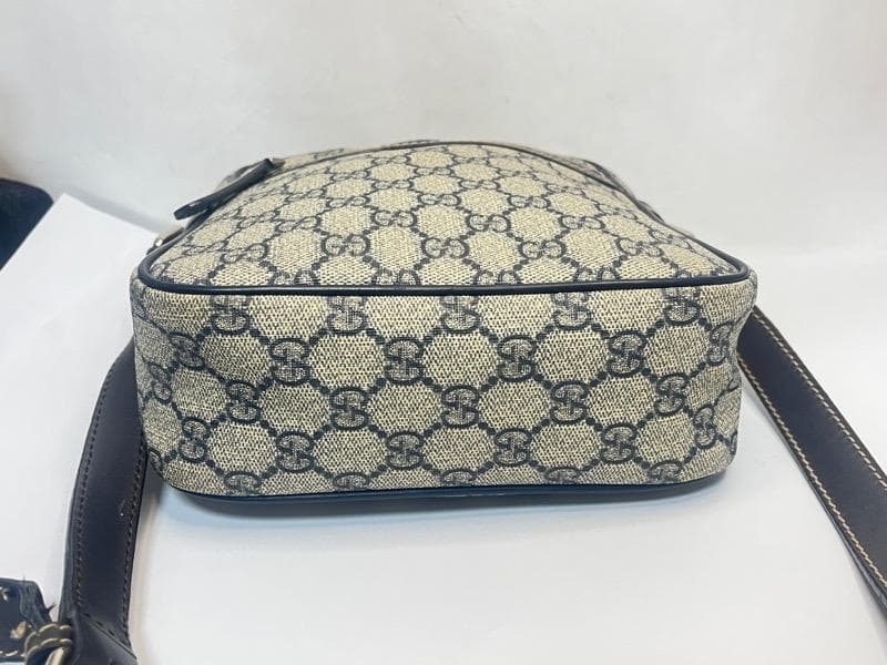 GUCCI グッチ GGスプリーム ショルダーバッグ ネイビー