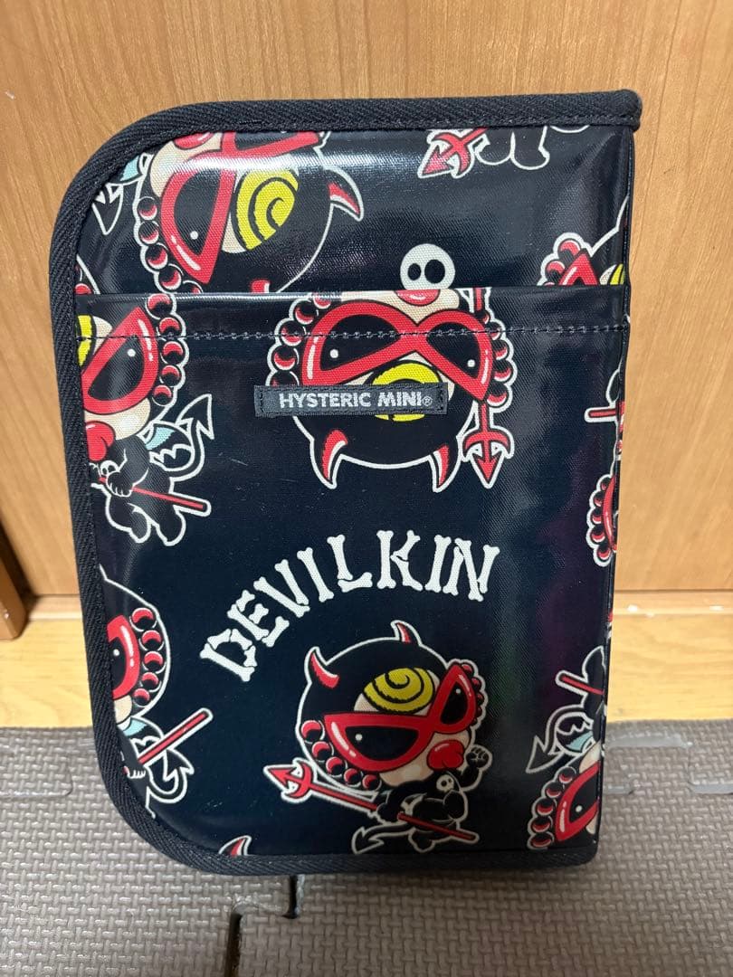 ヒステリックミニ　母子手帳ケース　ブラックＬ