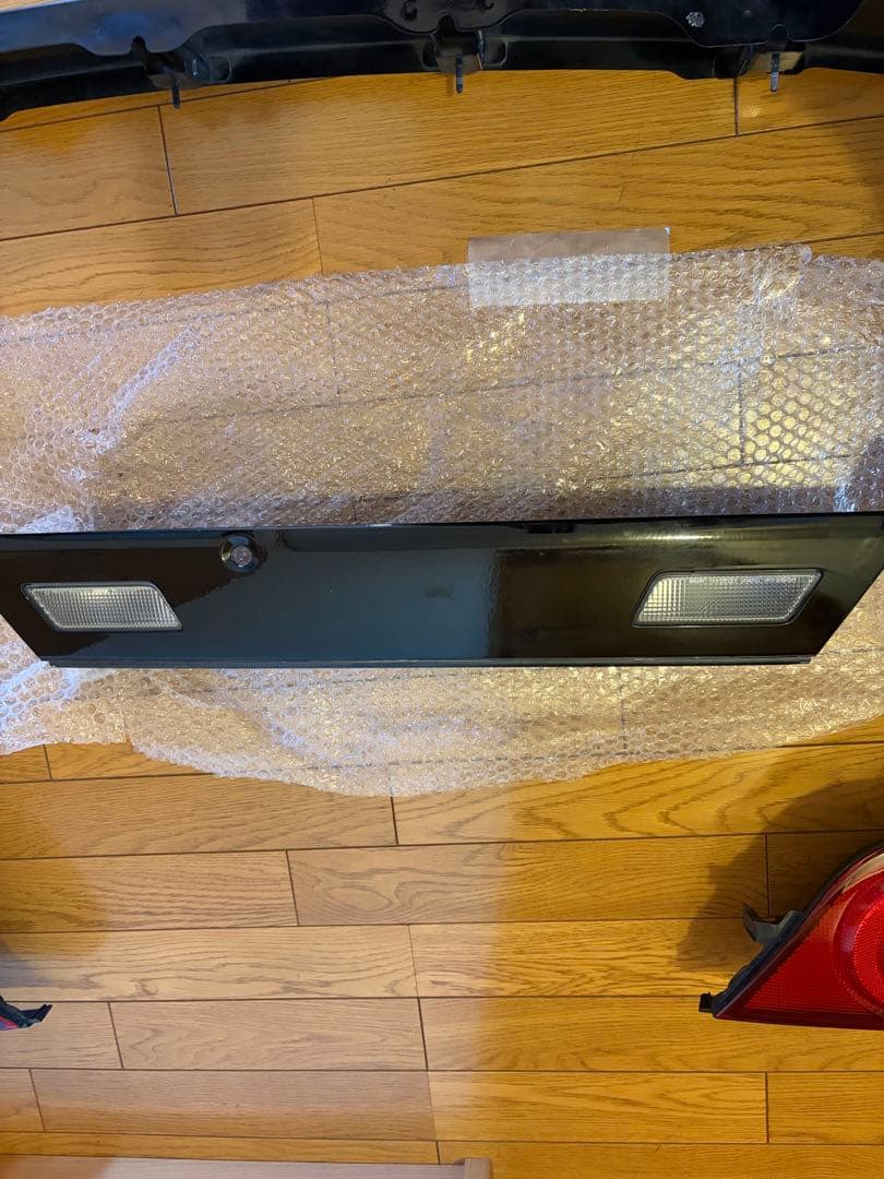 送料込み 美品180sx RPS13 後期 純正 テールランプ リアガーニッシュ