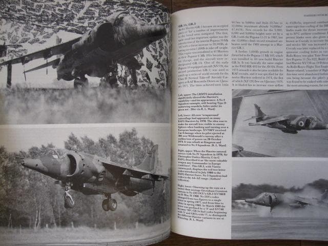 The Harrier STORY　Peter E．Davies　ハリアー戦闘機