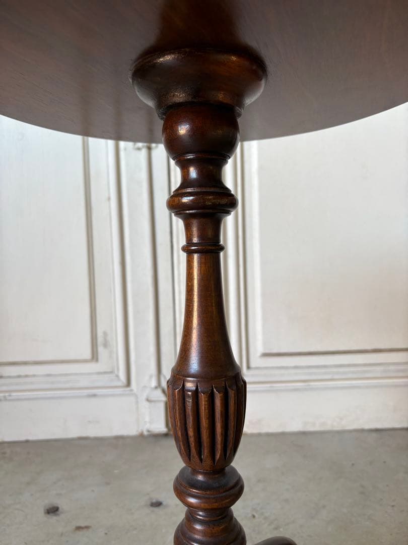 サイドテーブル/アンティーク