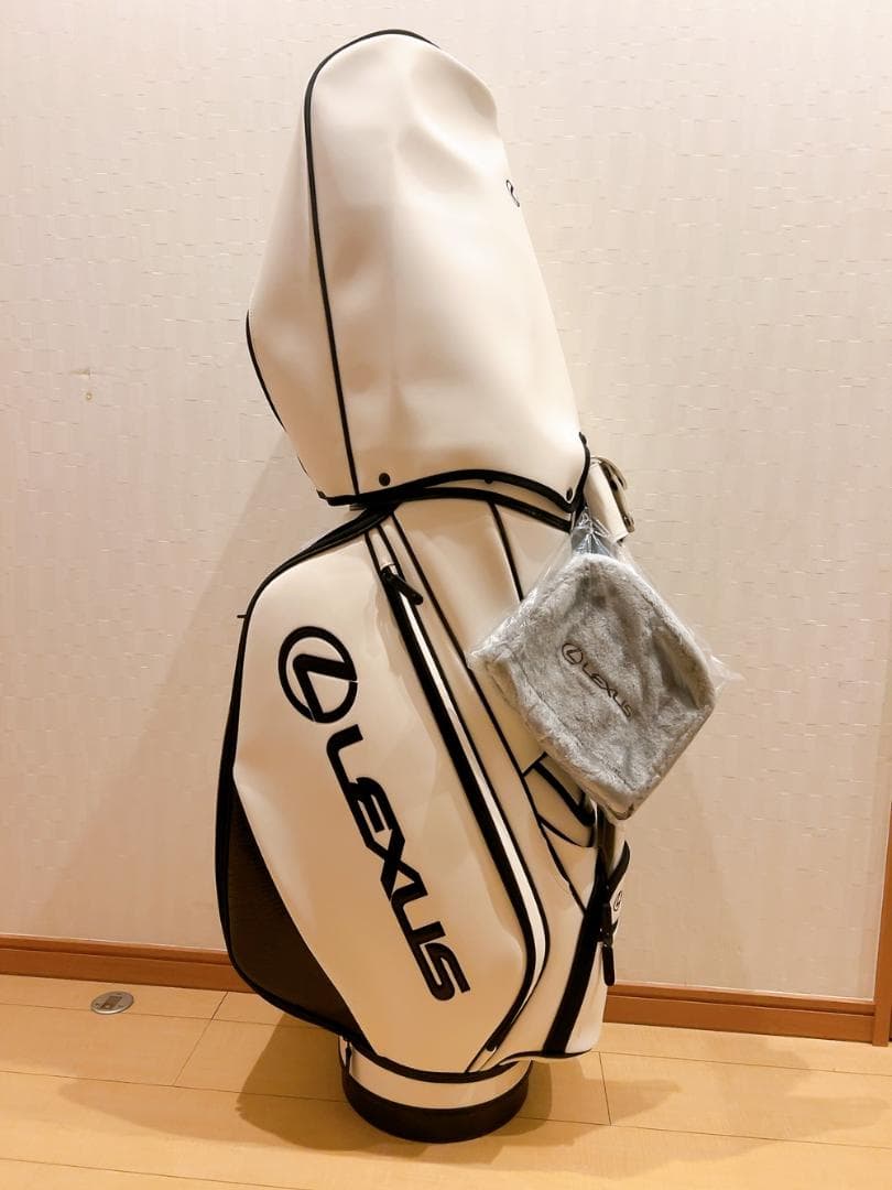 【新品未使用】レクサス キャディバッグ ゴルフバッグ（アイアンカバー付き ）