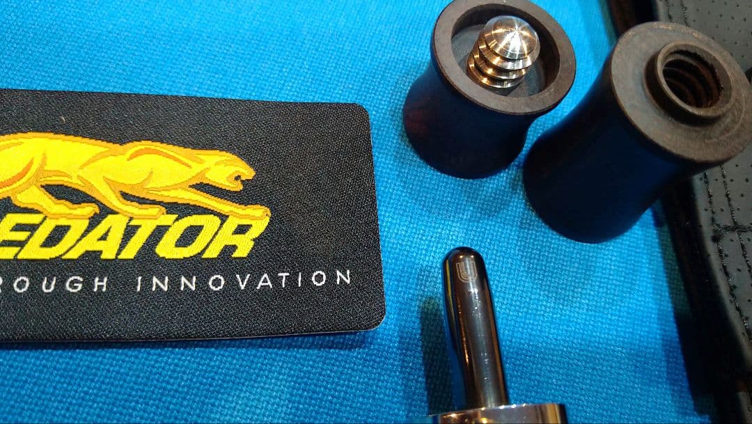 ☆プレデターBLAKカスタムキュー＆純正エクステンダーセットPredator