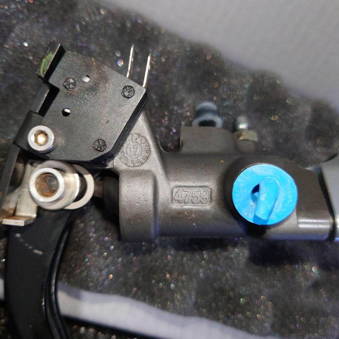 ブレンボ ラジアル マスターシリンダー （クラッチブレーキセット）