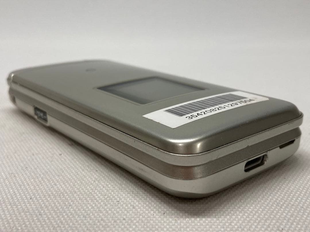 美品　au　KYF41　かんたんケータイ　SIMフリー　a01a224dd