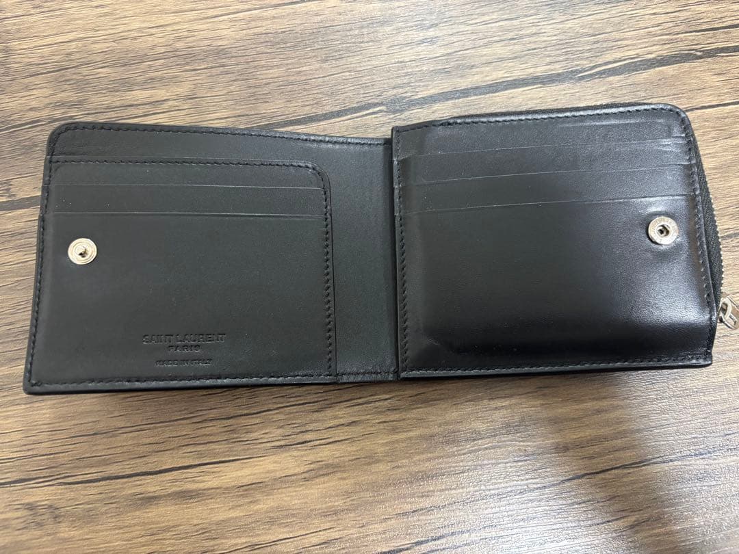 SAINT LAURENTサンローラン ブラック 二つ折り財布