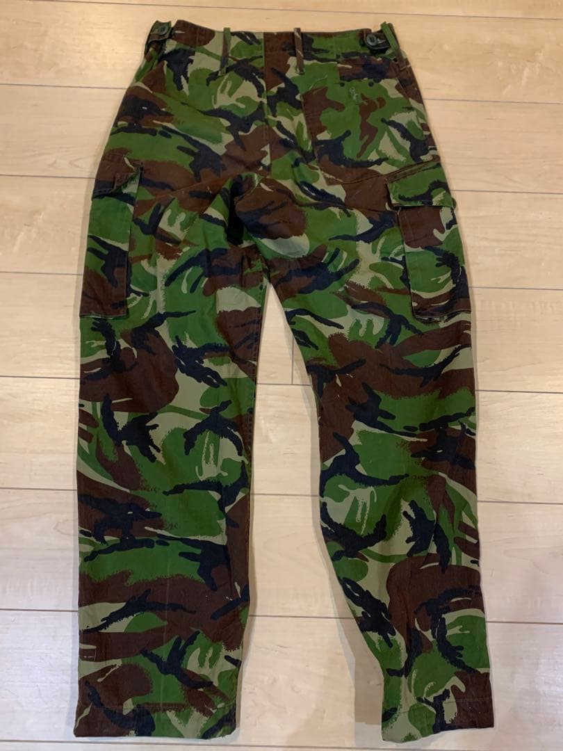 イギリス軍　迷彩　コンバットジャケット　装備一式　上下　セットアップ　ミリタリー