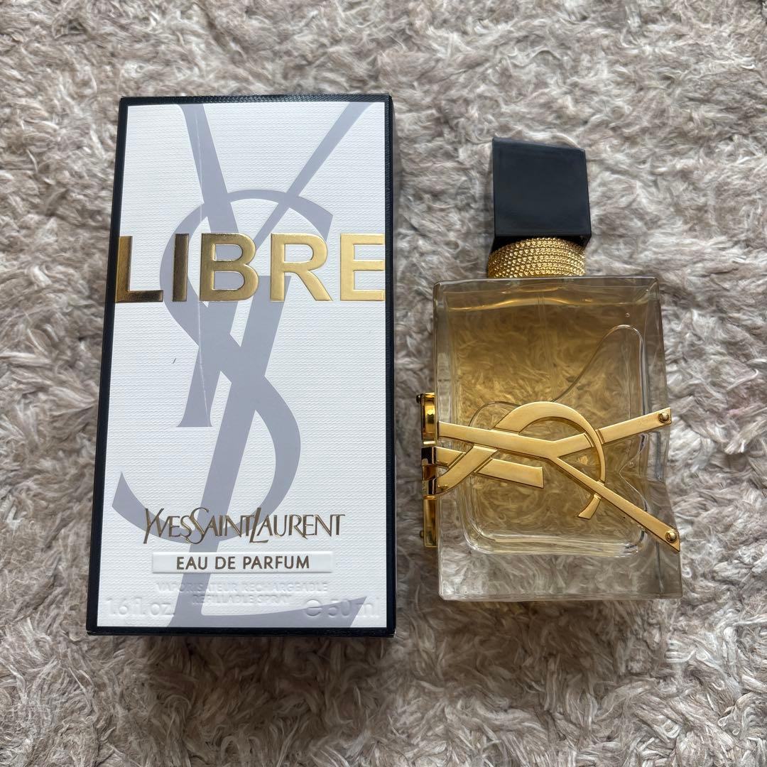 イヴサンローラン香水リブレ