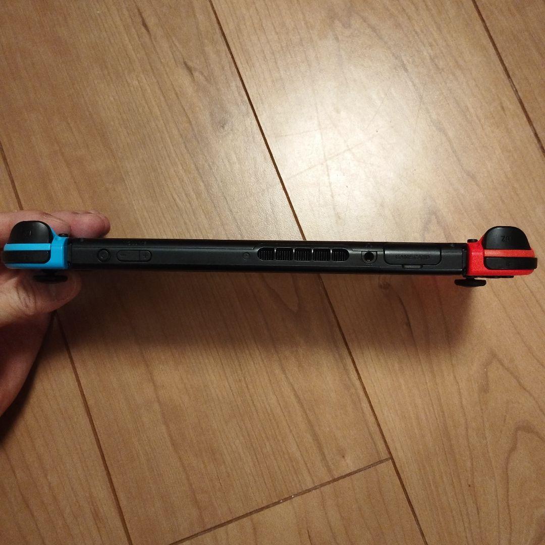【画面極美】Nintendo Switch 青/赤 ジョイコン付き