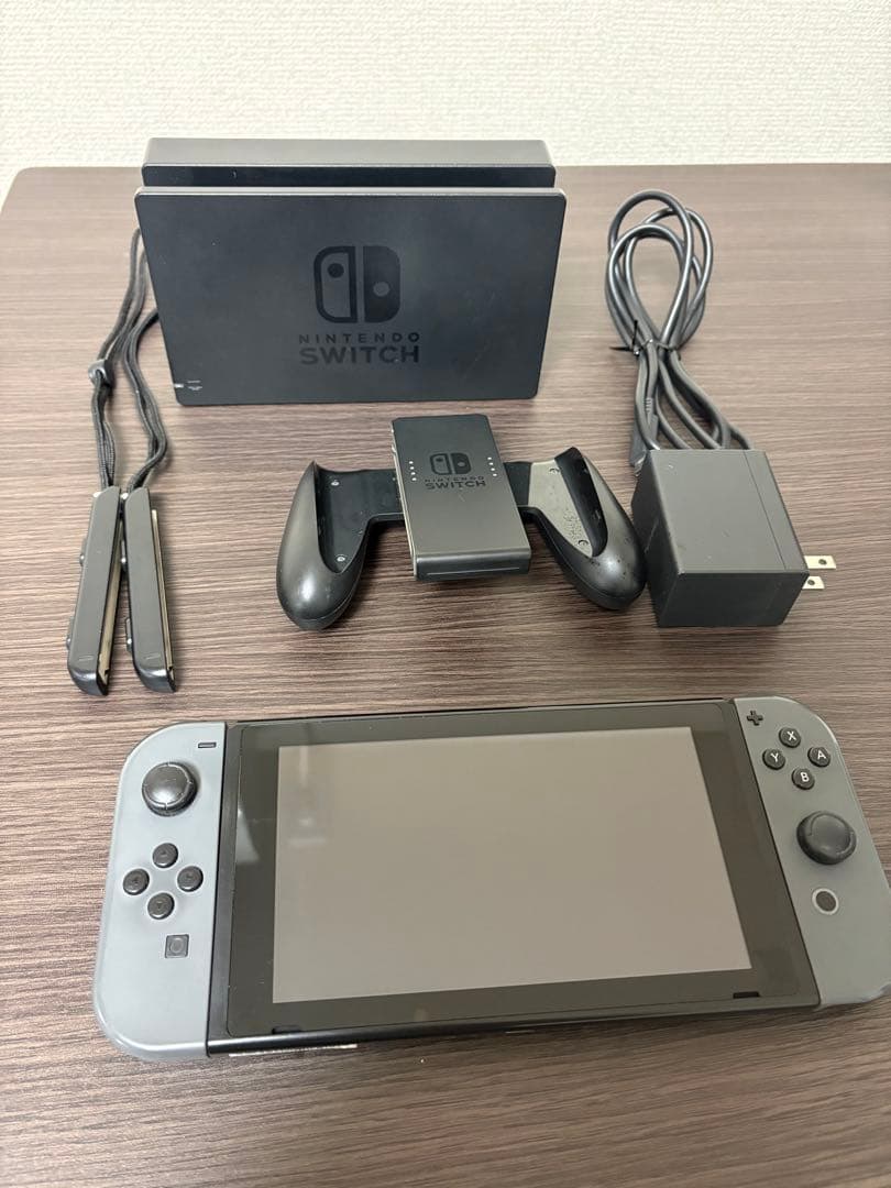 あ*と様 Nintendo Switch 本体 グレー ⚠️注意事項あり