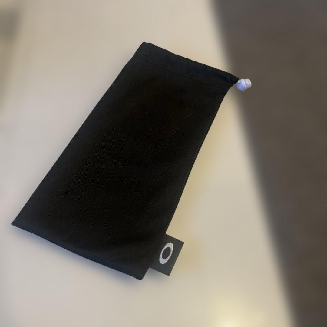 Oakley ブラック スポーツサングラス ガスカン