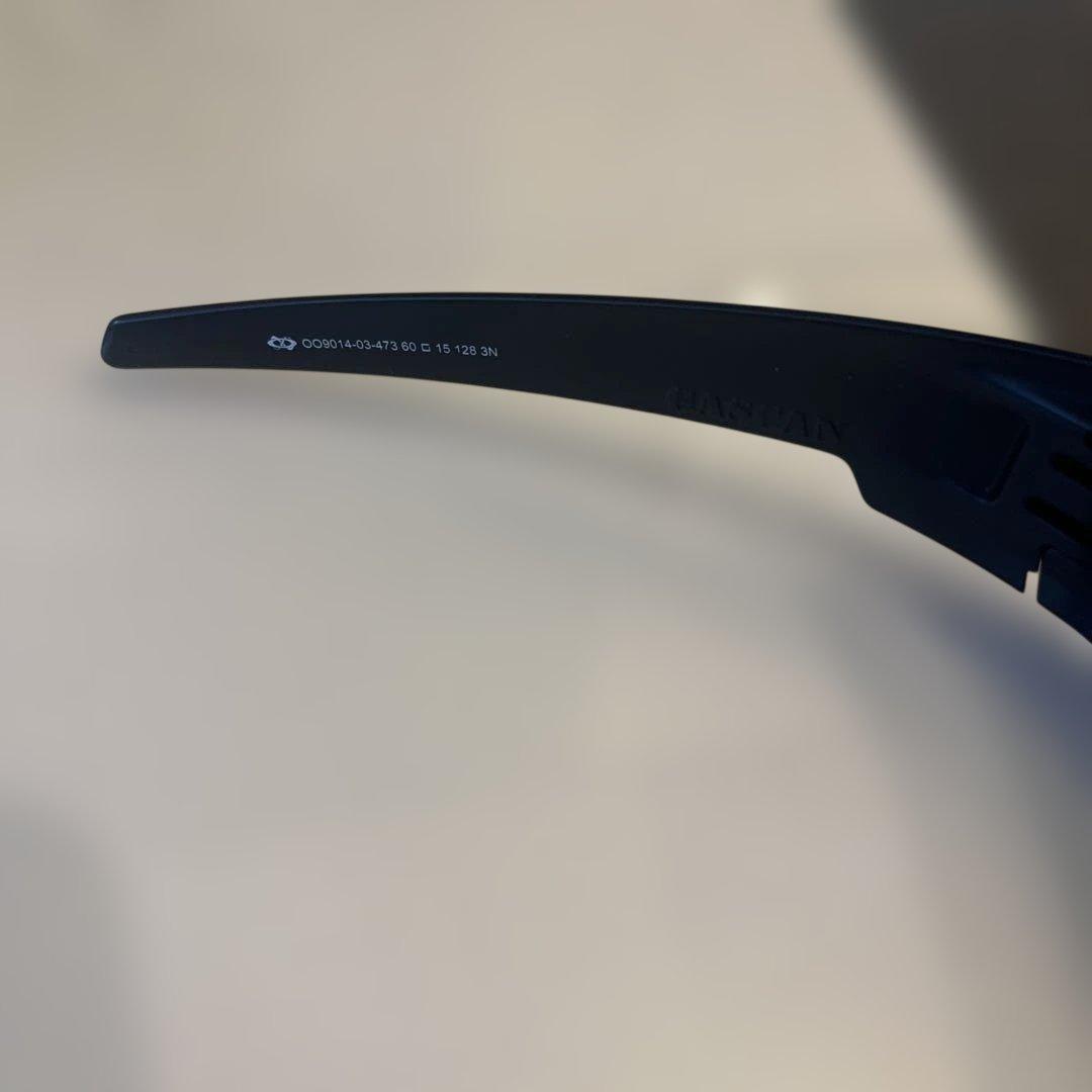 Oakley ブラック スポーツサングラス ガスカン