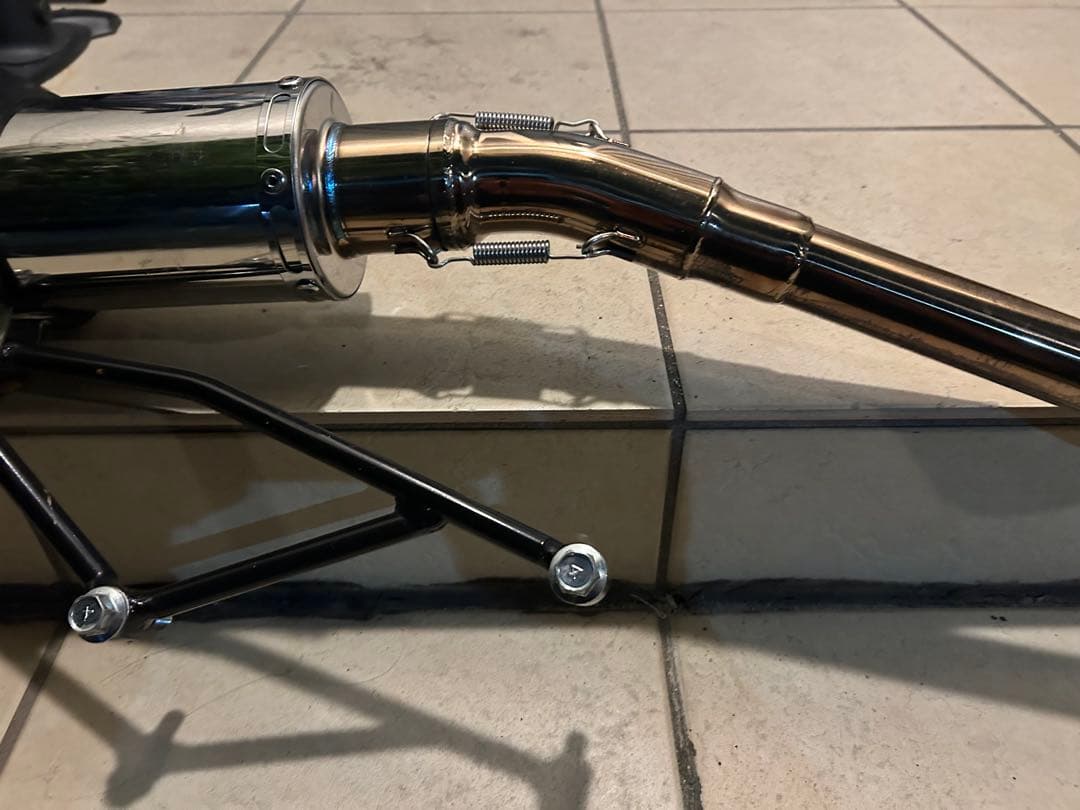 ししまるpcx125 jk05用カスタムマフラー