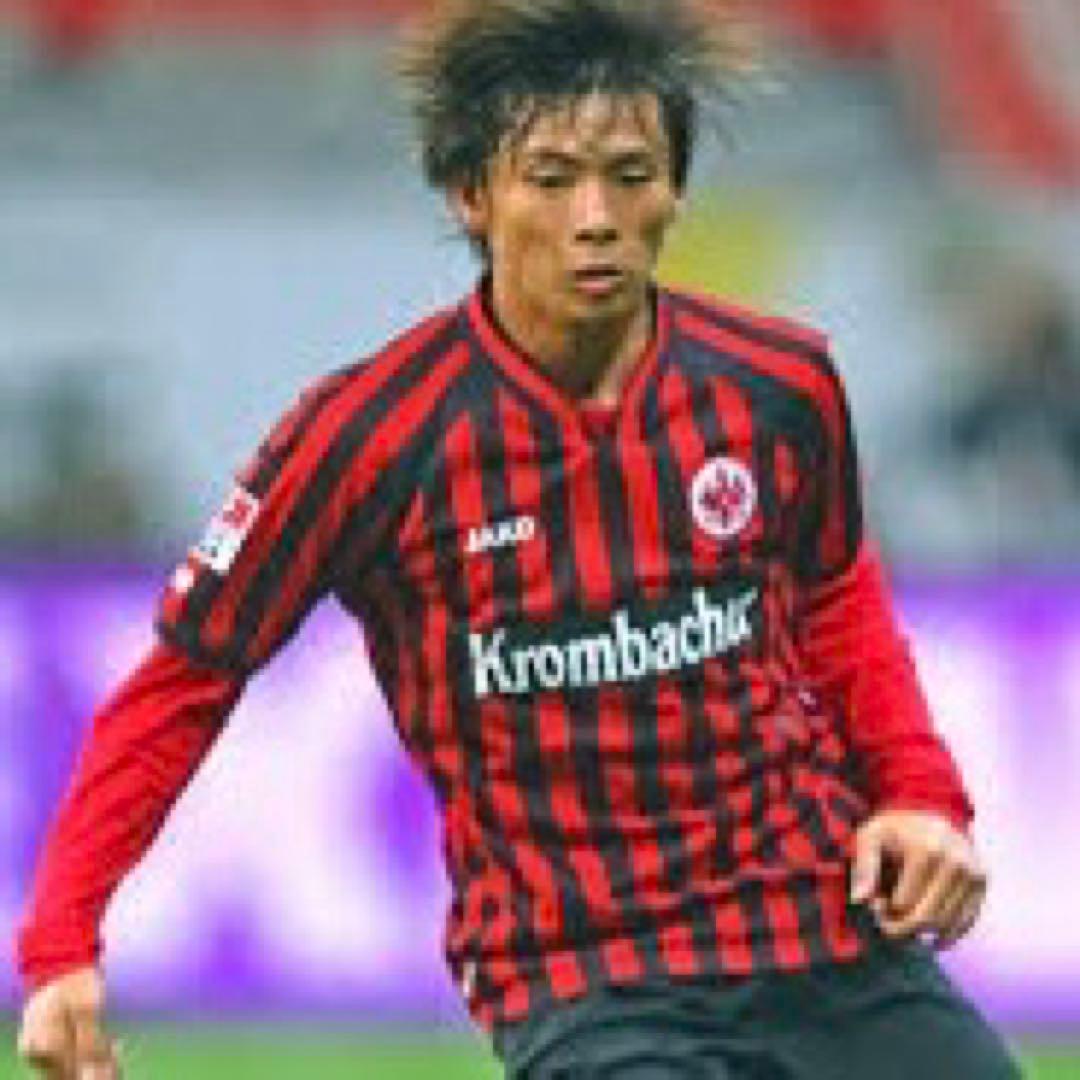 【新品・タグ付き】乾貴士選手2012-2013フランクフルトユニフォーム(L)