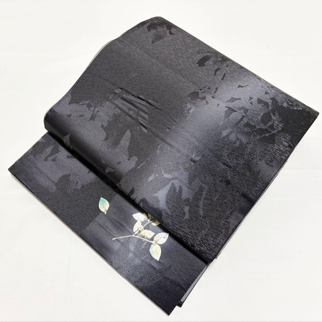 B リーフ模様 銀通し 室華風 作家物 黒 モノトーン シック 正絹 全通 袋帯