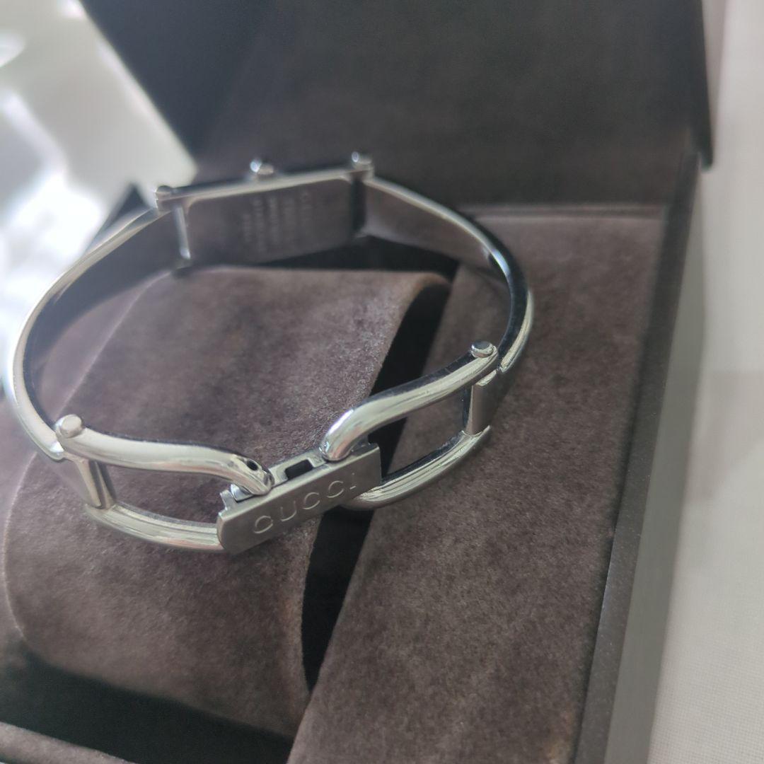 GUCCI　腕時計　1500L　電池交換済