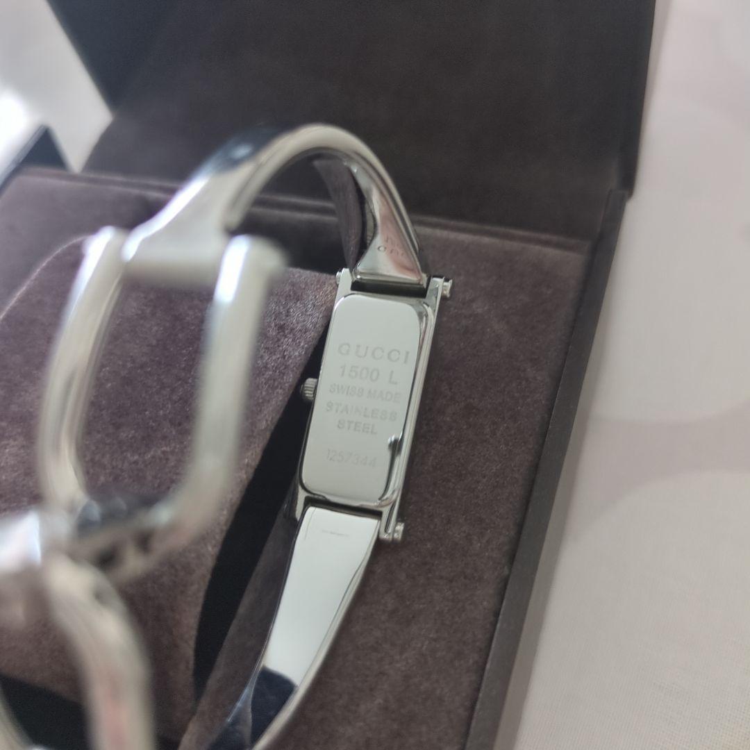 GUCCI　腕時計　1500L　電池交換済