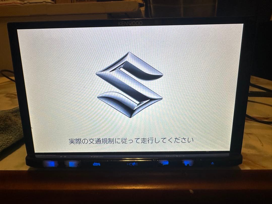 スズキ純正SKXS802 8インチナビ　ジャンク品