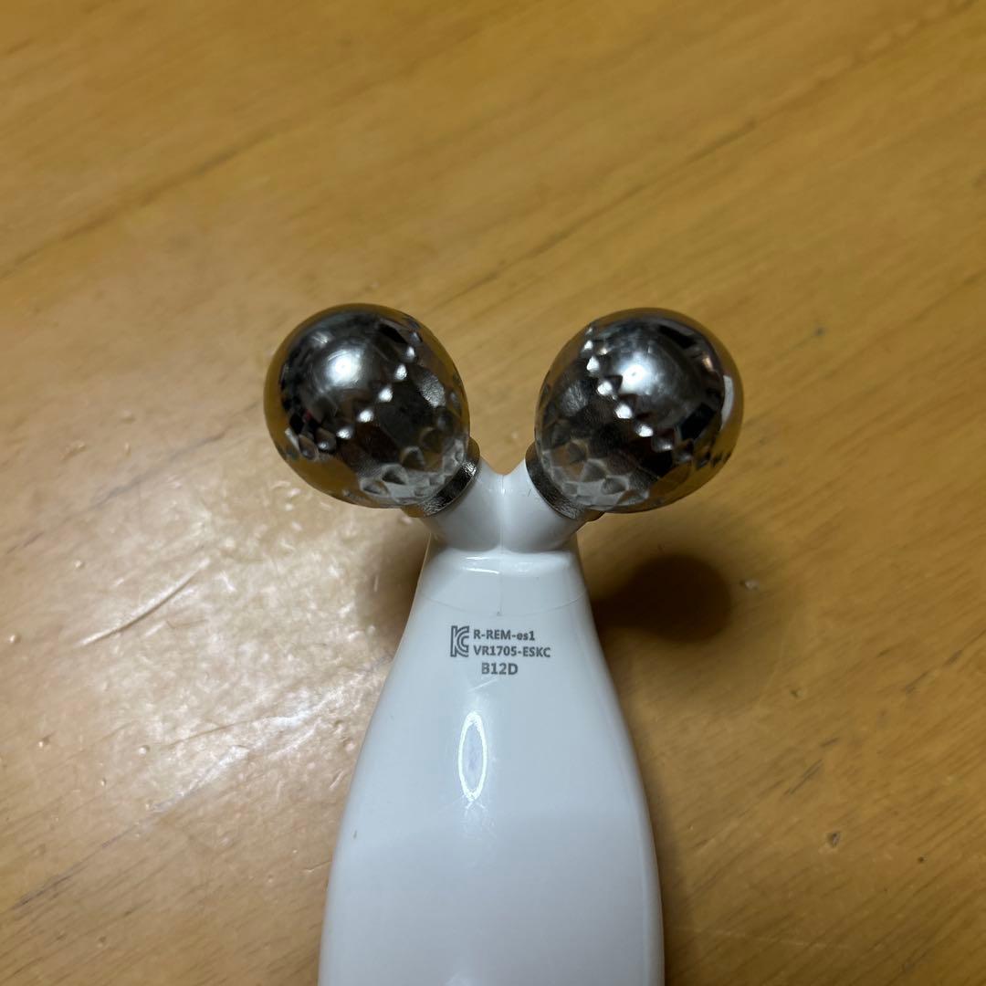 V-ROLL ブイロール 美顔ローラー 低周波 EMS 箱なし