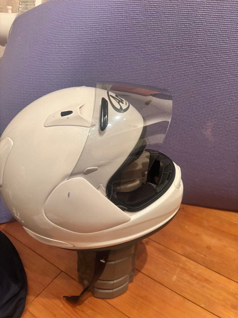 Arai Astro IQ フルフェイスヘルメット ホワイト