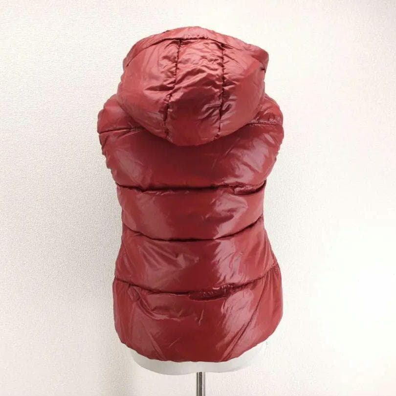 美品 デュベティカ ダウンベスト Goccia フード付 40 女性M 413