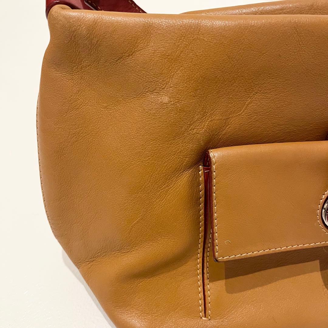 【希少】ハンティングワールド　ショルダーバッグ　ワンショルダーバッグ　レザー