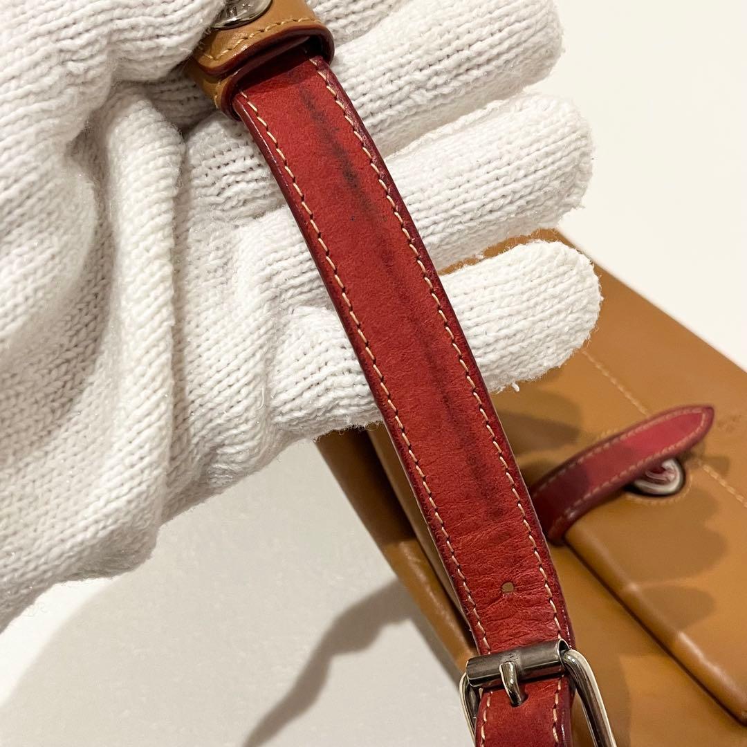 【希少】ハンティングワールド　ショルダーバッグ　ワンショルダーバッグ　レザー