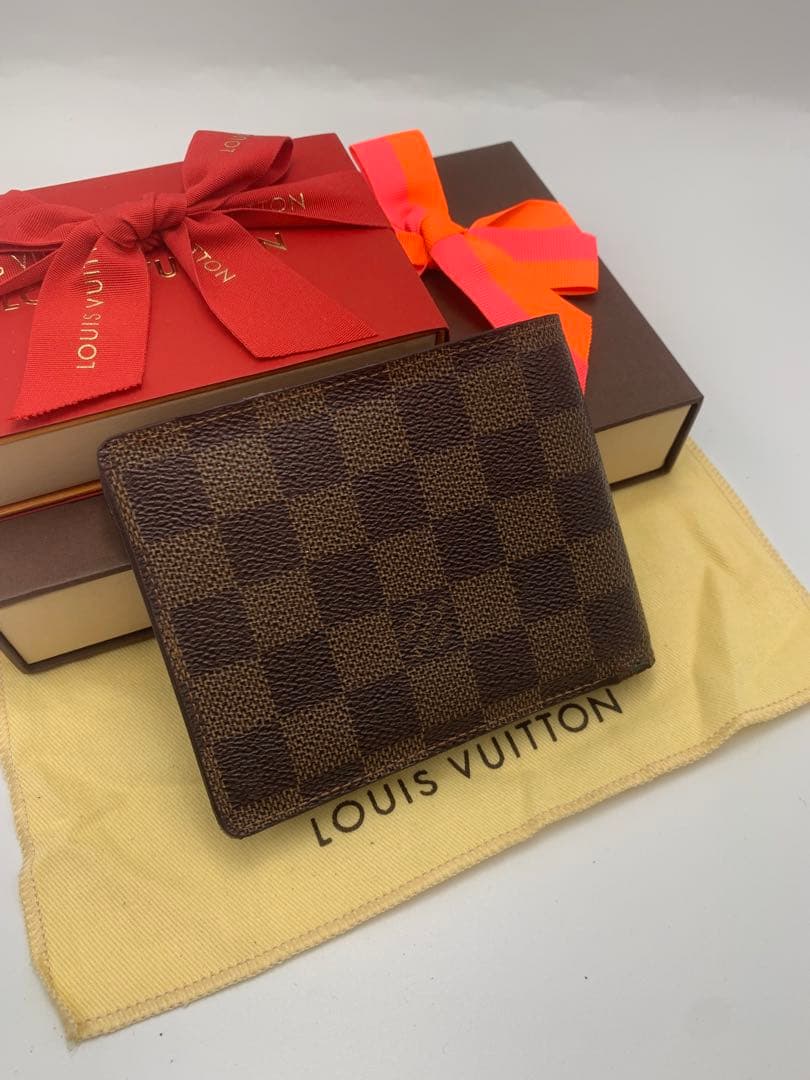 ルイヴィトン　ダミエ・グラフィット 折り財布　ポルトフォイユ・マルコ P55