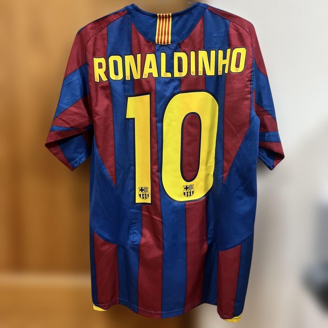 Nike バルセロナ ユニフォーム 05/06 ロナウジーニョ10 TIEMPO
