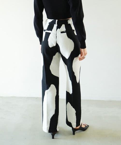 クラネ LOW WAIST STRAIGHT PANTS