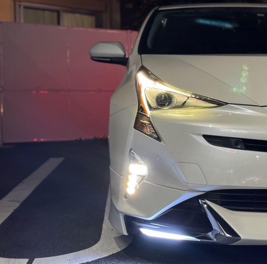 50プリウス前期モデリスタメッキデイライト右側です