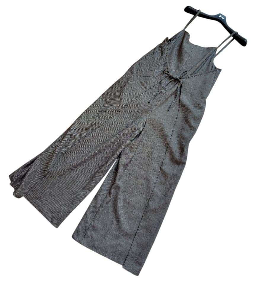 【レオ様】 オールインワン グレー ウール　36　レディース　ルネ