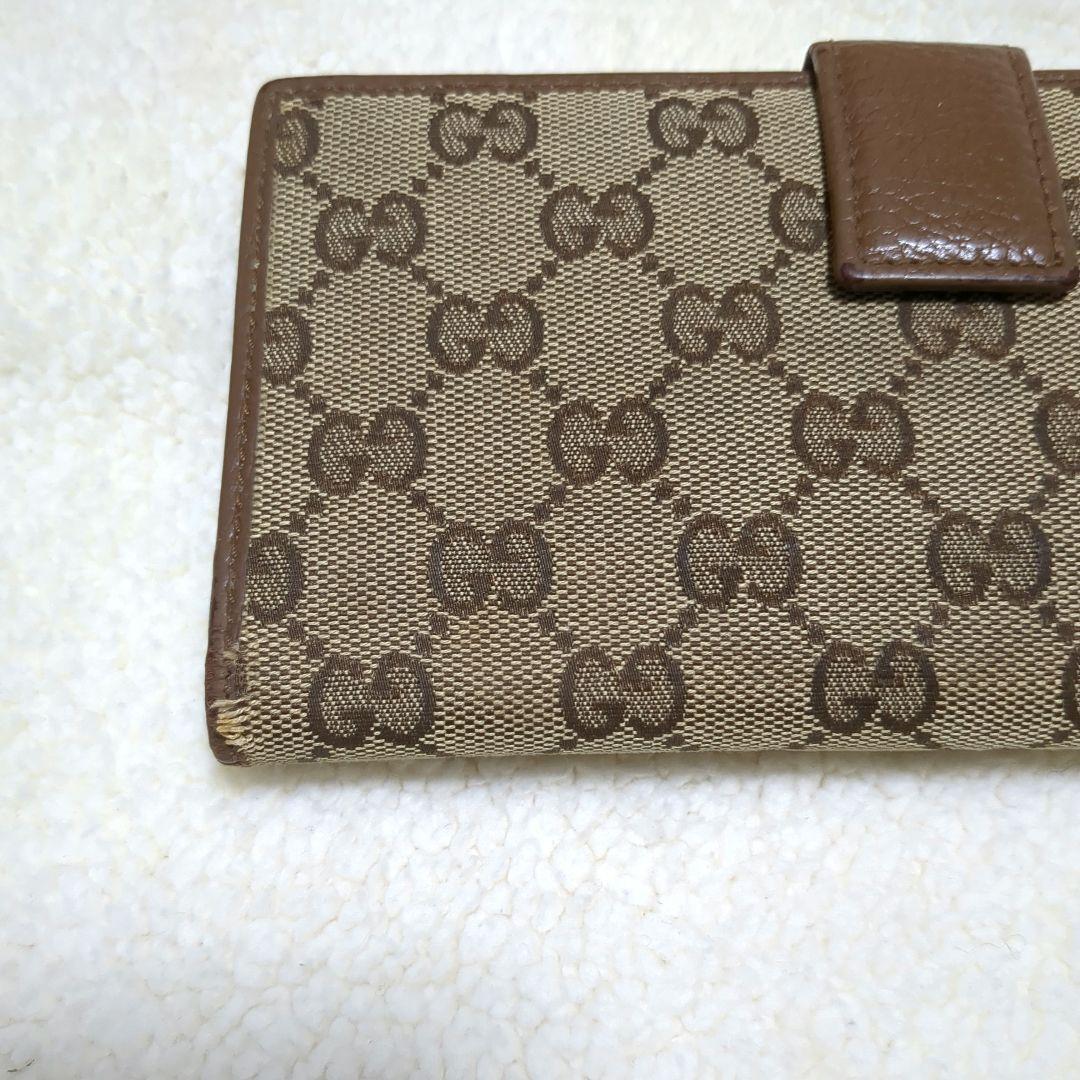 GUCCIの長財布