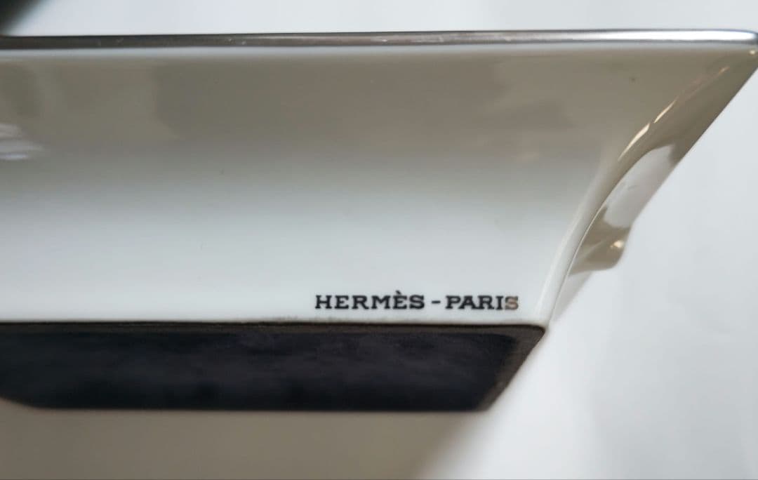 HERMÈS フルーツデザイン 置き型灰皿