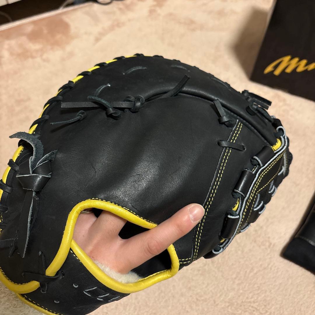 Mizuno Pro 軟式ファーストミット 黒 黄