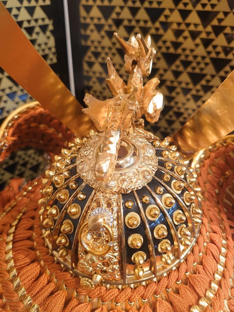 ●新品●早い者勝ち●訳あり品●フルセット　長鍬正絹糸威兜飾り　25万円高級品