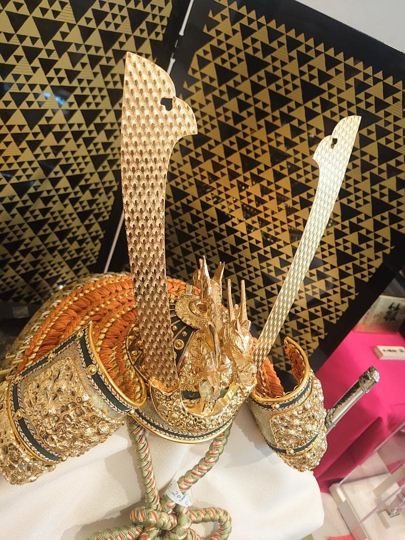 ●新品●早い者勝ち●訳あり品●フルセット　長鍬正絹糸威兜飾り　25万円高級品