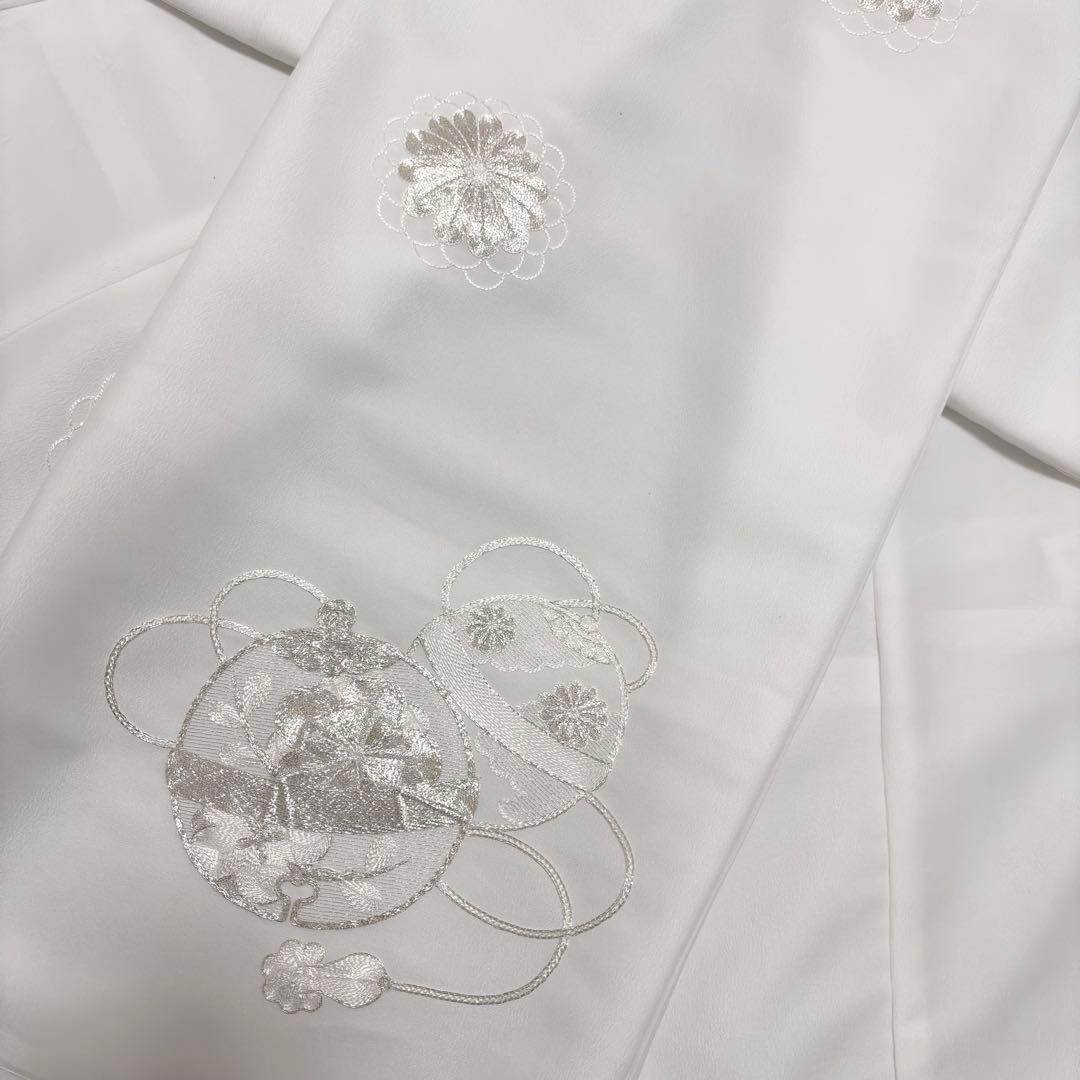 【新品】日本製 お宮参り 産着 銀駒刺繍入り 合繊 祝着 鈴柄 純白