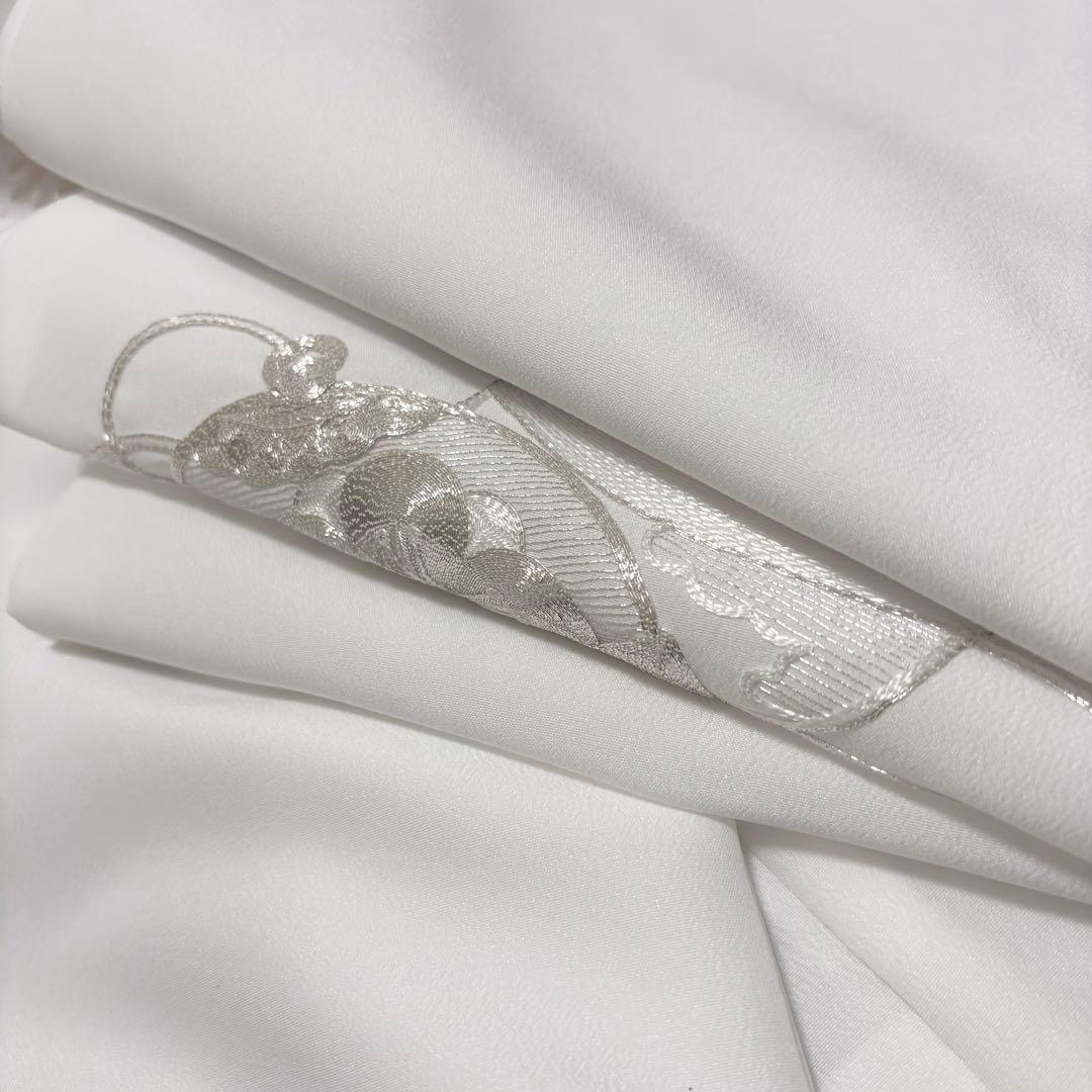 【新品】日本製 お宮参り 産着 銀駒刺繍入り 合繊 祝着 鈴柄 純白